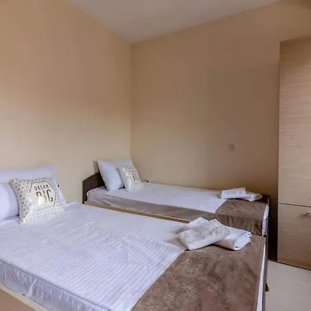 Denicia Apartments Ohrid Buitenkant foto